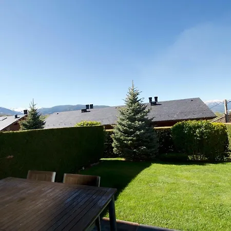 Casita Ceretana بيت للعطل